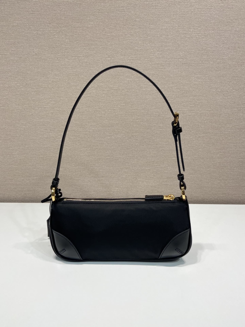 Pra*a hobo bags